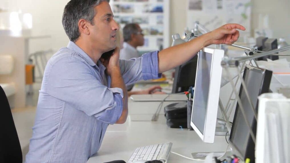 сидяча робота як причина застійного простатиту